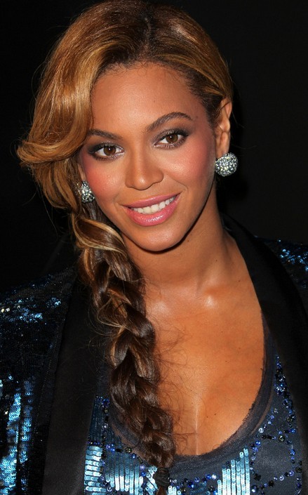 beyonce hair updo