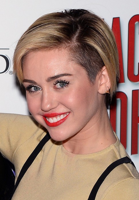 Miley Cyrus Hairstyles Styles Weekly
