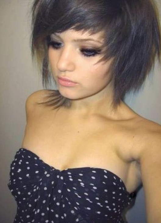 Cute Short Emo Hairstyle For Girls Styles Weekly