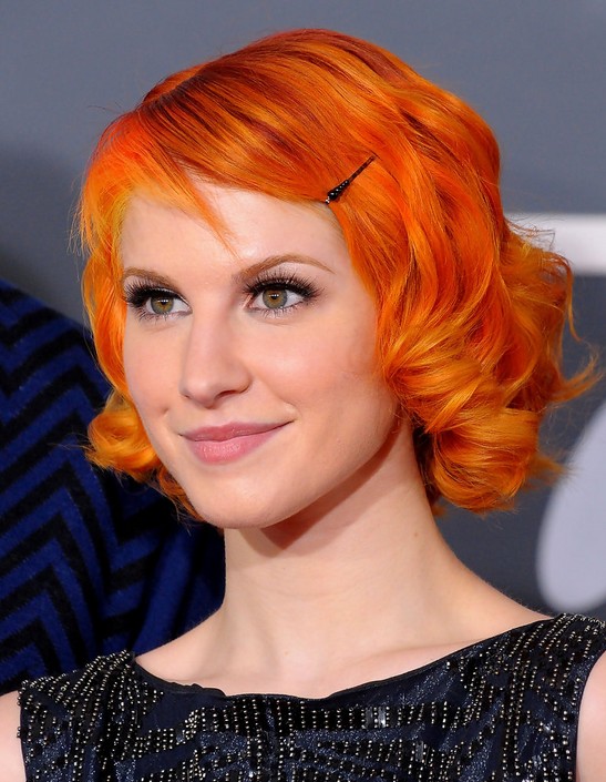 Hayley Williams Short Red Curly Hairstyle For Women Styles Weekly