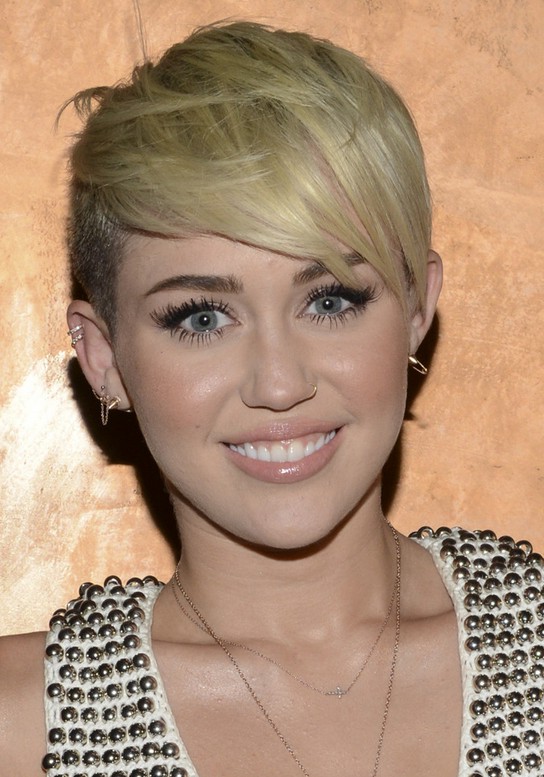 Miley Cyrus Short Blonde Pixie Cut With Side Swept Bangs Styles