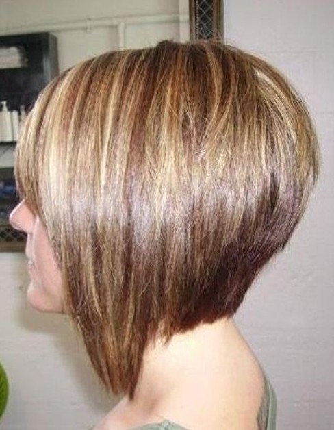 Side View Of A Line Graduated Bob Hairstyle Styles Weekly