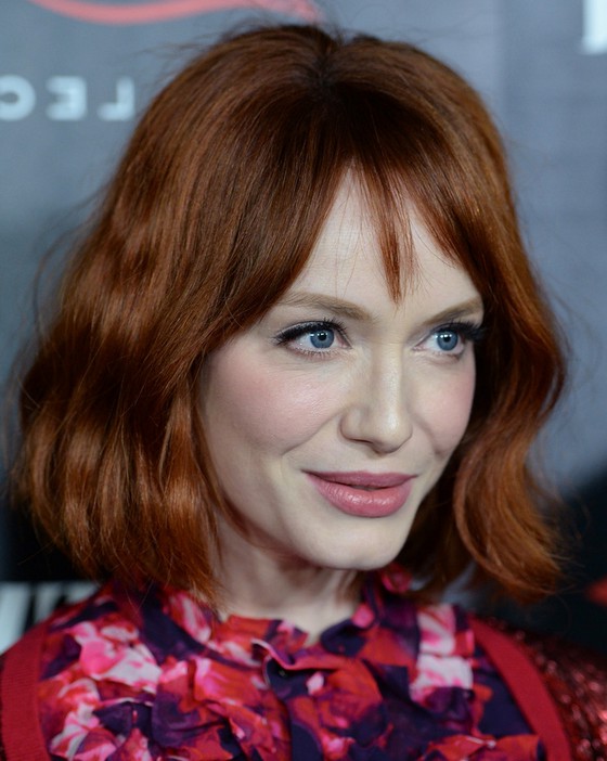 Christina Hendricks Readhead Short Wavy Bob Cut For Women Over