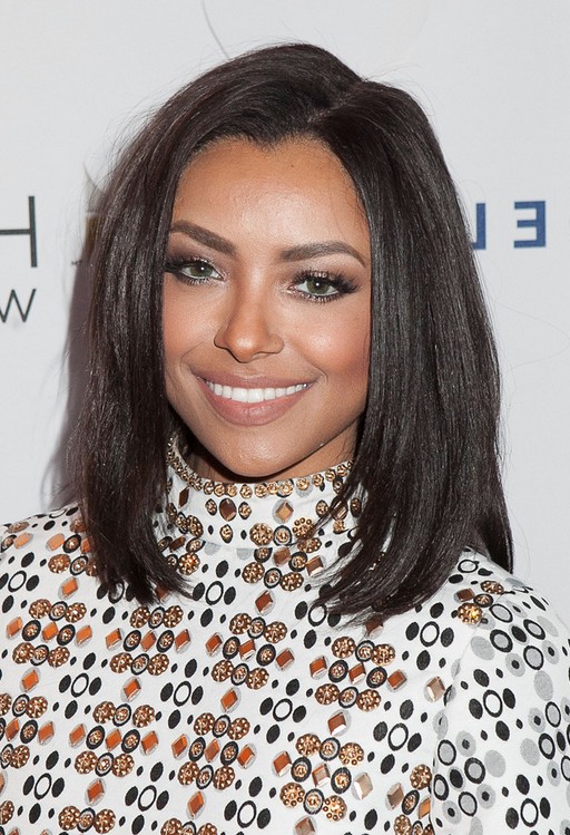 Kat Graham Latest Medium Layered Straight Hairstyle Styles Weekly