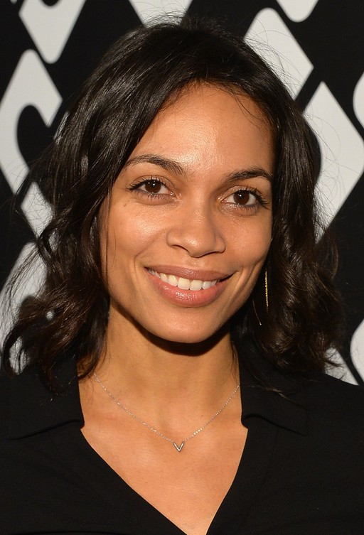 Rosario Dawson Simple Easy Medium Length Curly Hairstyle For Women