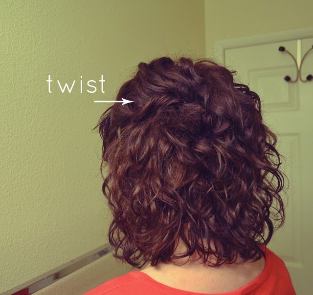 25 Lively Short Haircuts For Curly Hair Short Wavy Curly