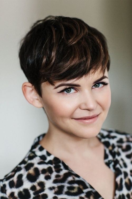 18 Short Hairstyles For Thick Hair Styles Weekly