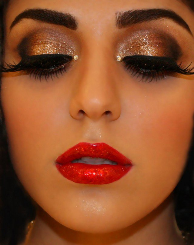 bronze red eyeshadow