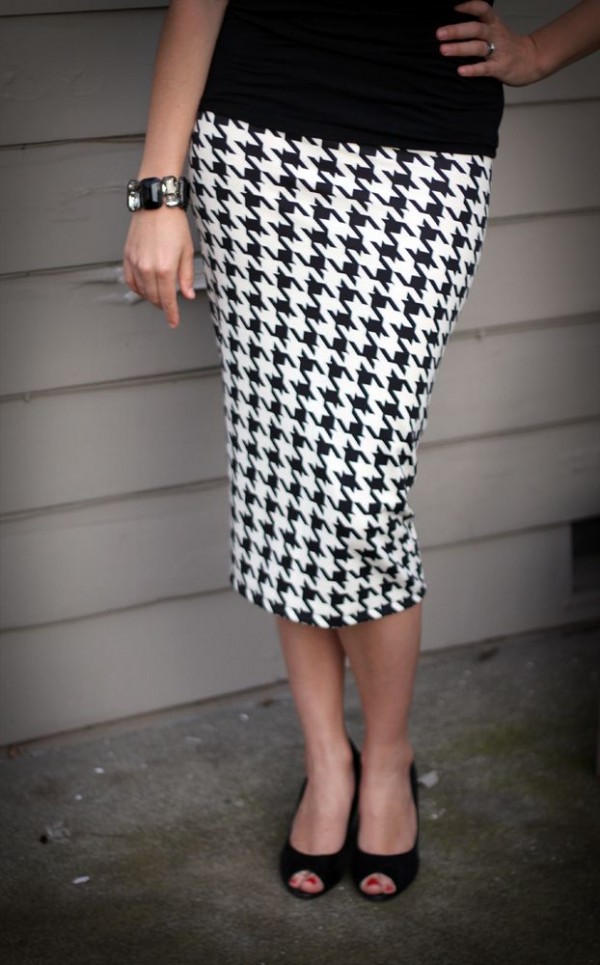 21 Ways to Wear Houndstooth This Fall Styles Weekly