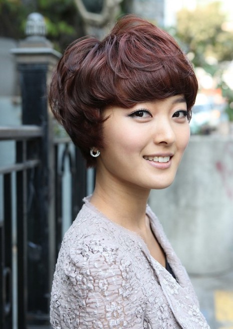 23 Cute Short Hairstyles With Bangs Crazyforus