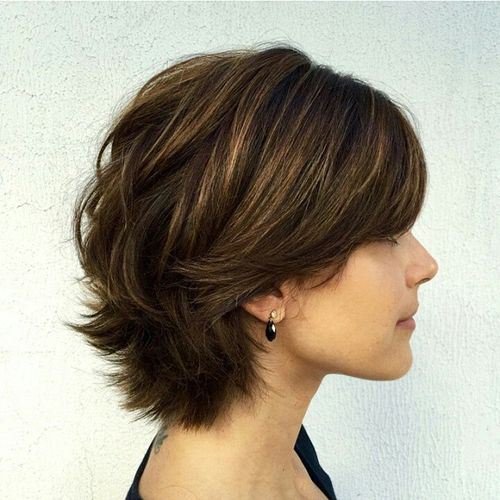 17 Effortless Chic Short Haircuts For Thick Hair Styles Weekly