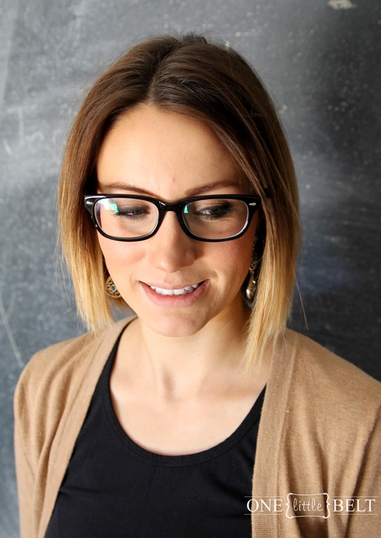 Chic Short Ombre Bob Hairstyle With Glasses Styles Weekly