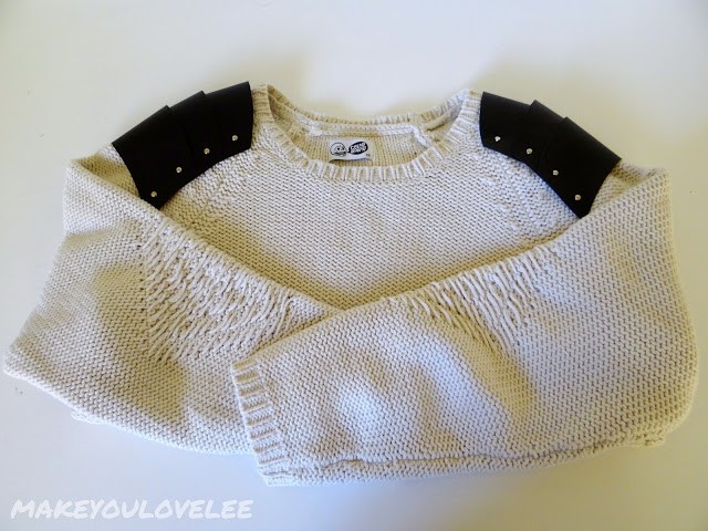 Chic DIY Sweater Idea for Winter