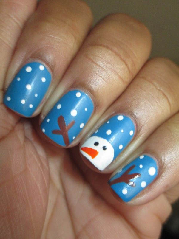 21 Fabulous and Easy Christmas Nail Designs - Styles Weekly