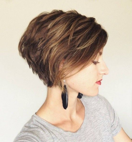 20 Trendy Stacked Haircuts for Short Hair - Styles Weekly