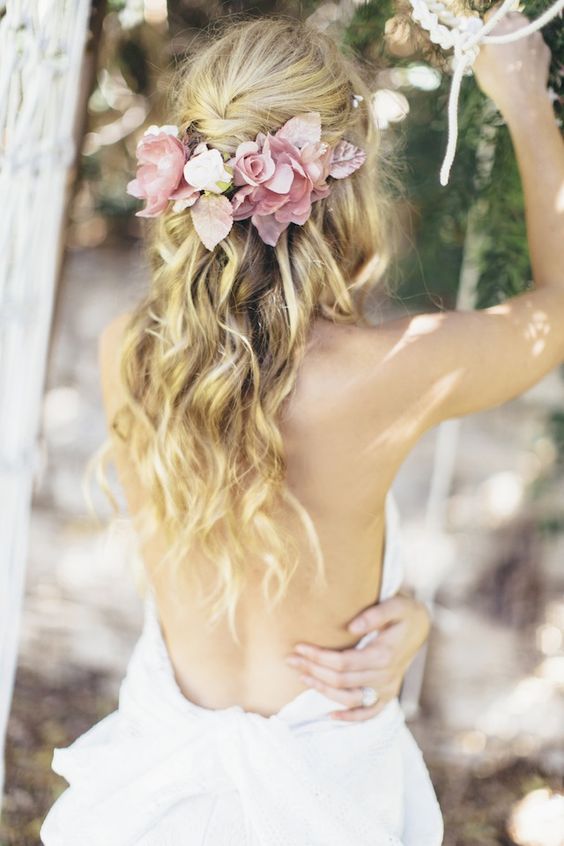 30 Beautiful Wedding Hairstyles: Romantic Bridal Hairstyle Ideas - Styles  Weekly