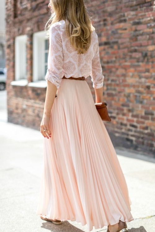 pink maxi skirt outfit