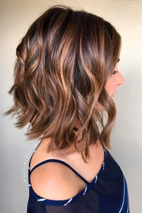 25 Popular Medium Hairstyles For Women Mid Length