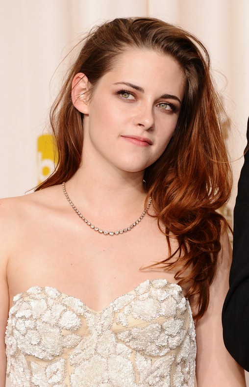 Kristen Stewart Long Wavy Hairstyles