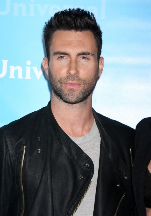 Adam Levine Fashion Style