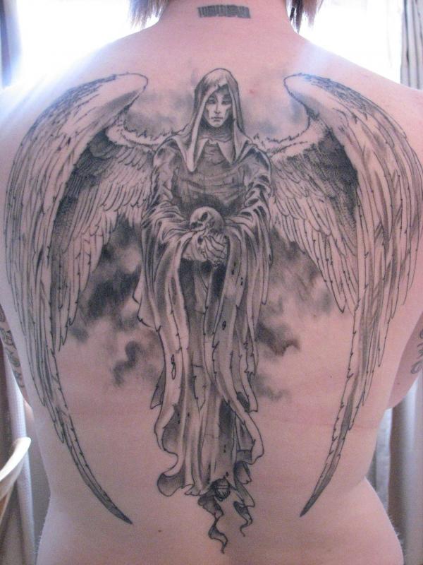 Asas  Small angel tattoo Wing tattoos on back Tattoos for guys