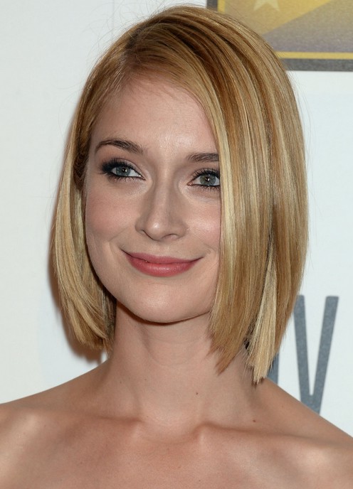 Caitlin Fitzgerald A Line Bob Haircut | Styles Weekly