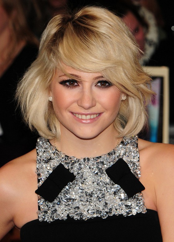 Pixie Lott Layered Medium Bob Hairstyle with Bangs for Thick Hair ...