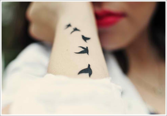 Small bird tattoo designs for wrist