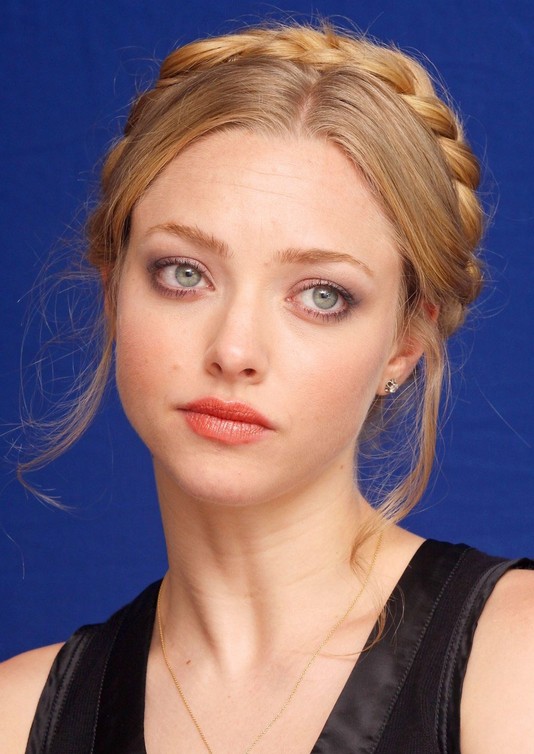Amanda Seyfried Updo: Braided Hairstyles for Updos
