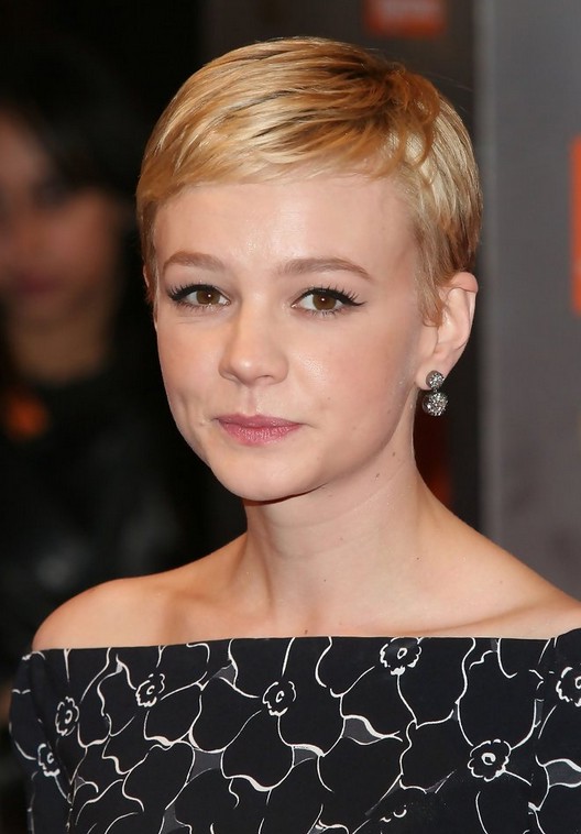 Carey Mulligan Cute Short Blonde Boycut Hairstyle for Women | Styles Weekly