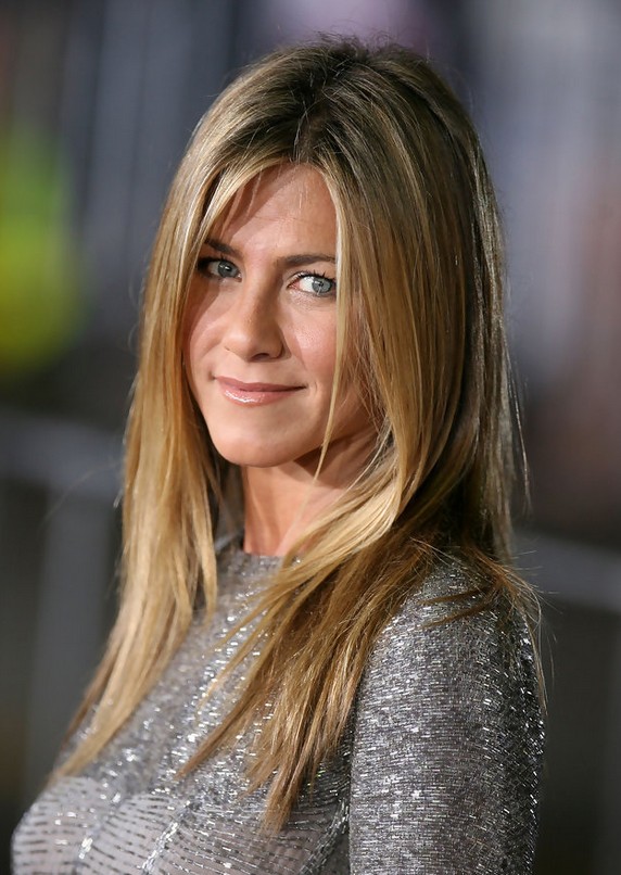 Jennifer Aniston Straight Hairstyle