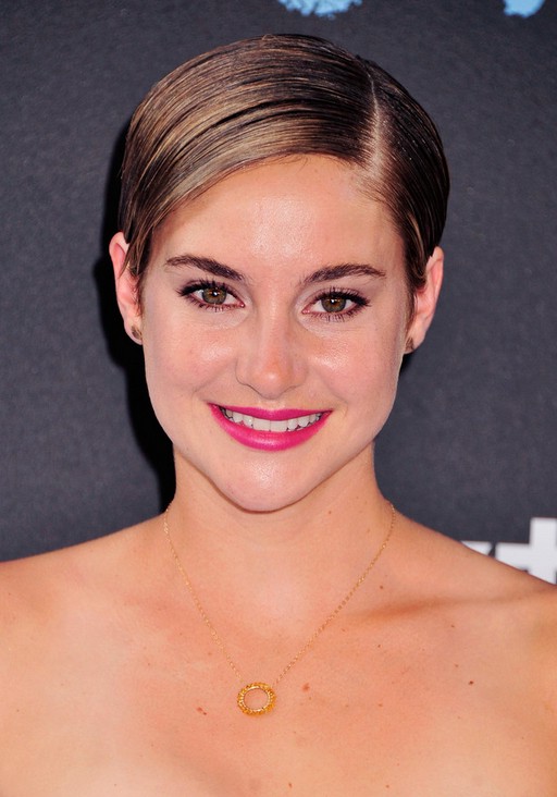 Shailene Woodley Side Parted Straight Haircut | Styles Weekly