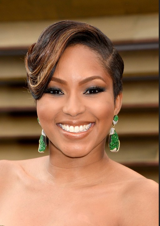 Alicia Quarles Elegant Side Parted Wavy Hair for Black Women | Styles ...