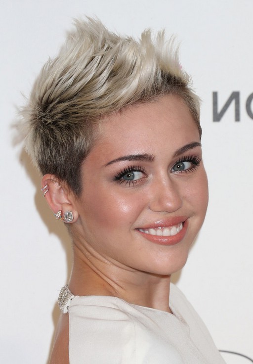 Miley Cyrus Cool Short Spiked Fauxhawk Haircut for Women | Styles Weekly