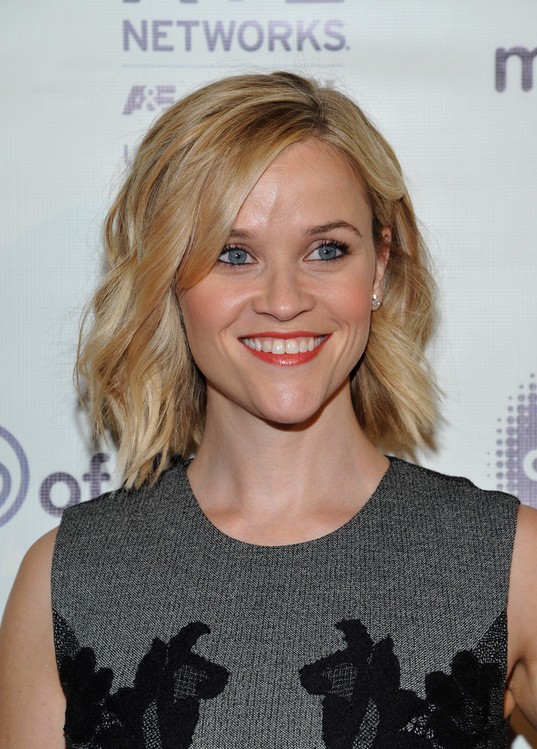 Medium Hairstyles Reese Witherspoon