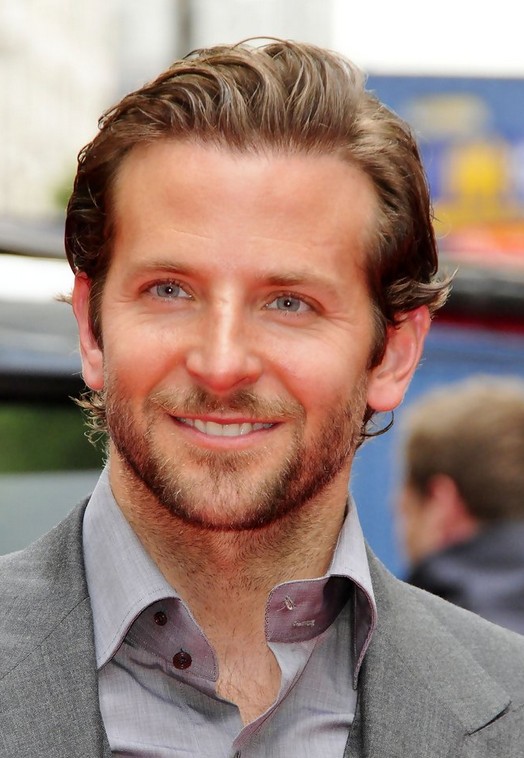 Bradley Cooper Short Straight Hairstyle for Men