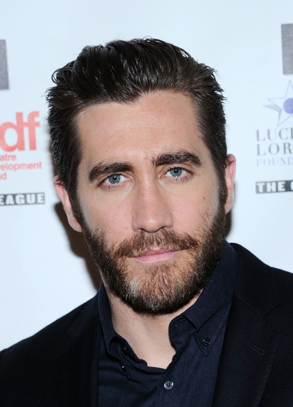 Jake Gyllenhaal Short Straight Haircut for Men