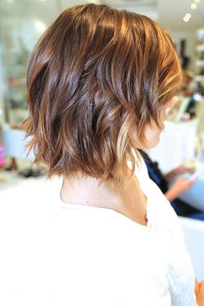 Mid Length Wavy Bob