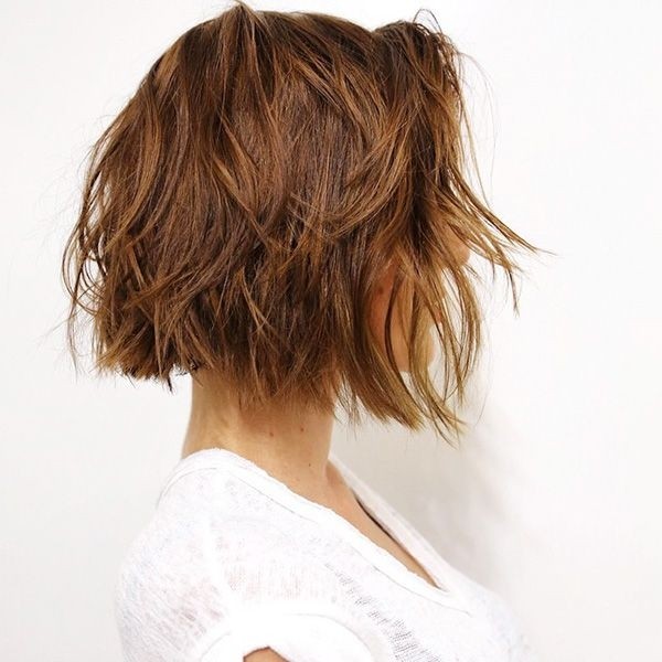 Perfect Fall Hairstyle for Short Hair - Layered Haircuts