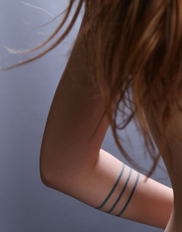 2015 Simple Arm Tattoo