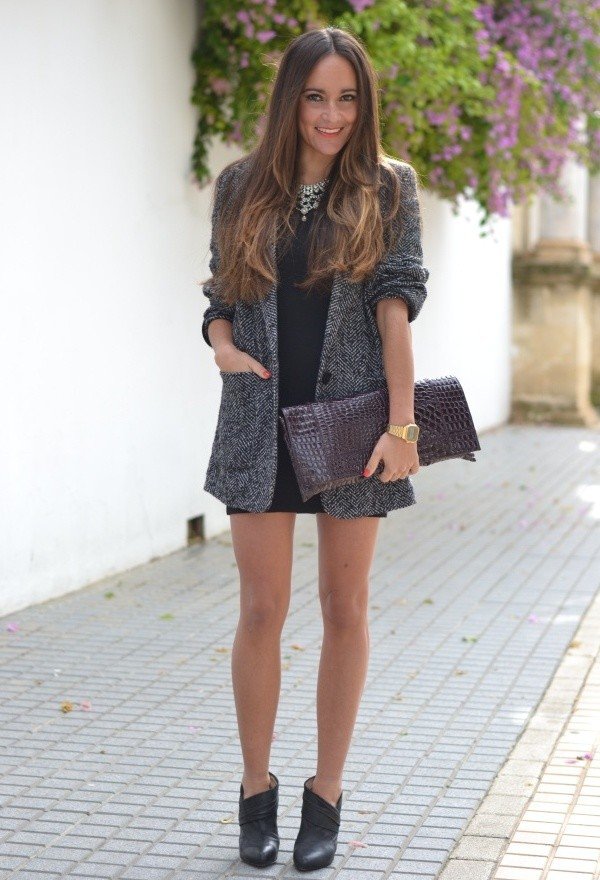 Dark Grey Tweed Coat Outfit