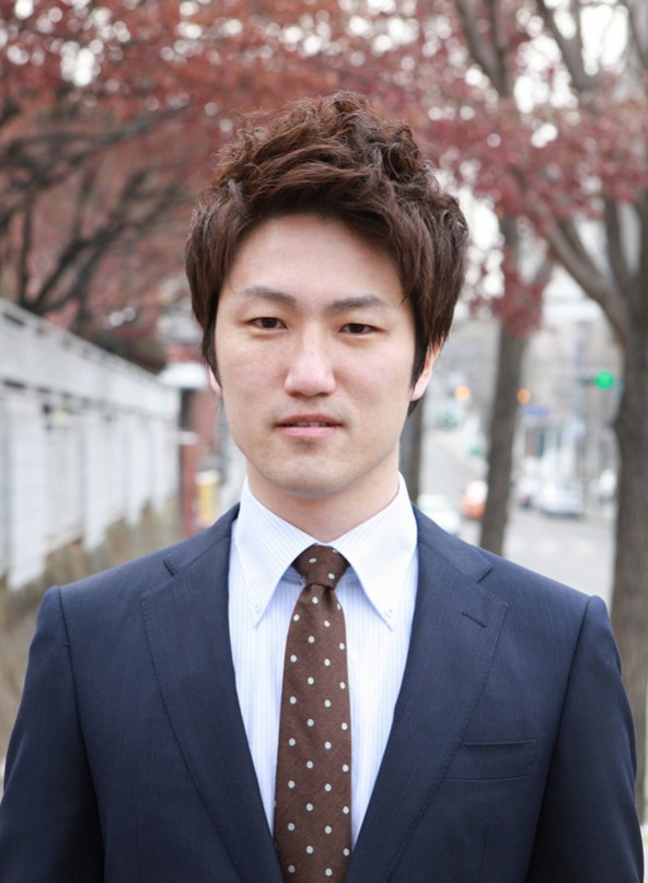 Korean Guys Hairstyles for Job and Interview