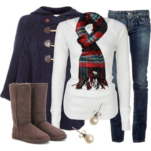 Pretty Outfit Idea for Winter Idea