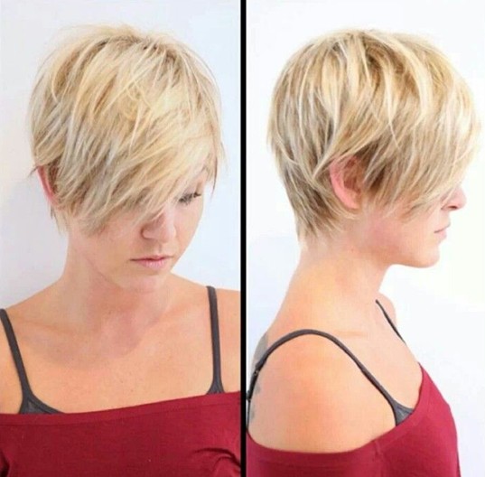 30 Short Hairstyles for Women: Textured Layered Haircut