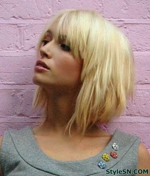 Adorable Medium Bob Hairstyle with Layers