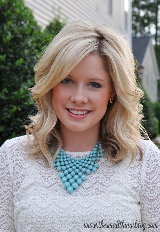 Blonde Wavy Hairstyle for Women - Medium Length Haircuts 2015