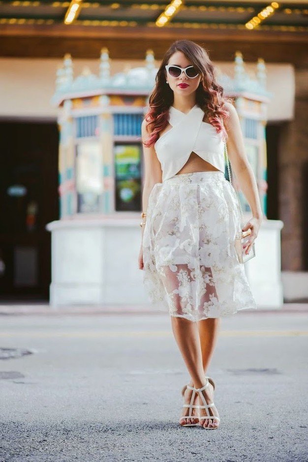 Chic White Dress Outfit Idea