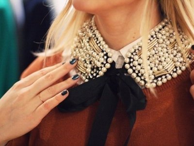 DIY Pearl Embellished Collar Tutorial