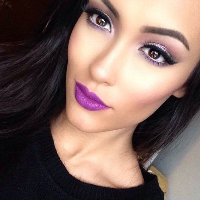 Pretty Purple Lipstick Makeup Idea