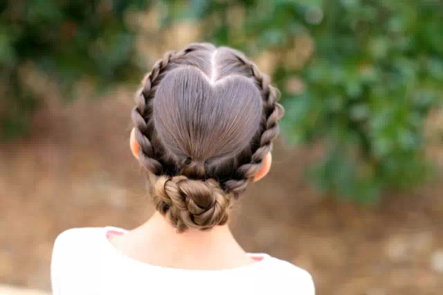 2015 Pretty Braided Hairstyle